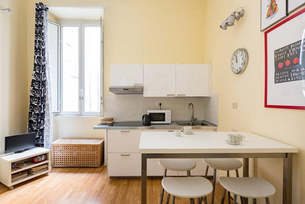 Casa Vacanze Colosseum By Alice Roma Dış mekan fotoğraf